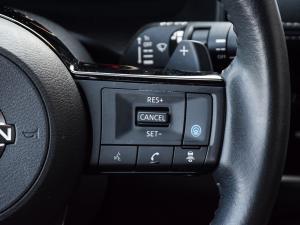 Miniature 18 Nissan Rogue Platinum 2024