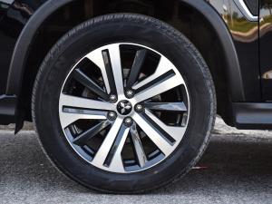 Miniature 5 Mitsubishi RVR Sel 2020