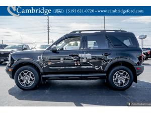 Miniature 8 Ford Bronco Sport Badlands 2022