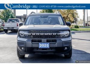 Miniature 10 Ford Bronco Sport Outer Banks 2025