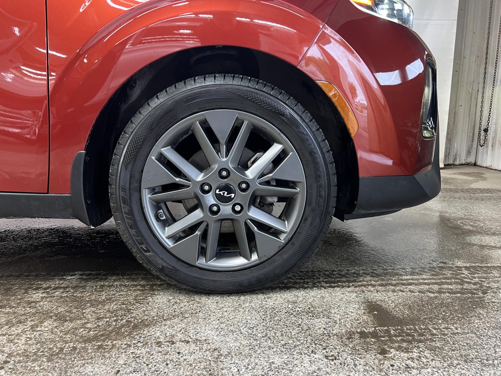 Kia Soul EX Plus 2022 — photo 3