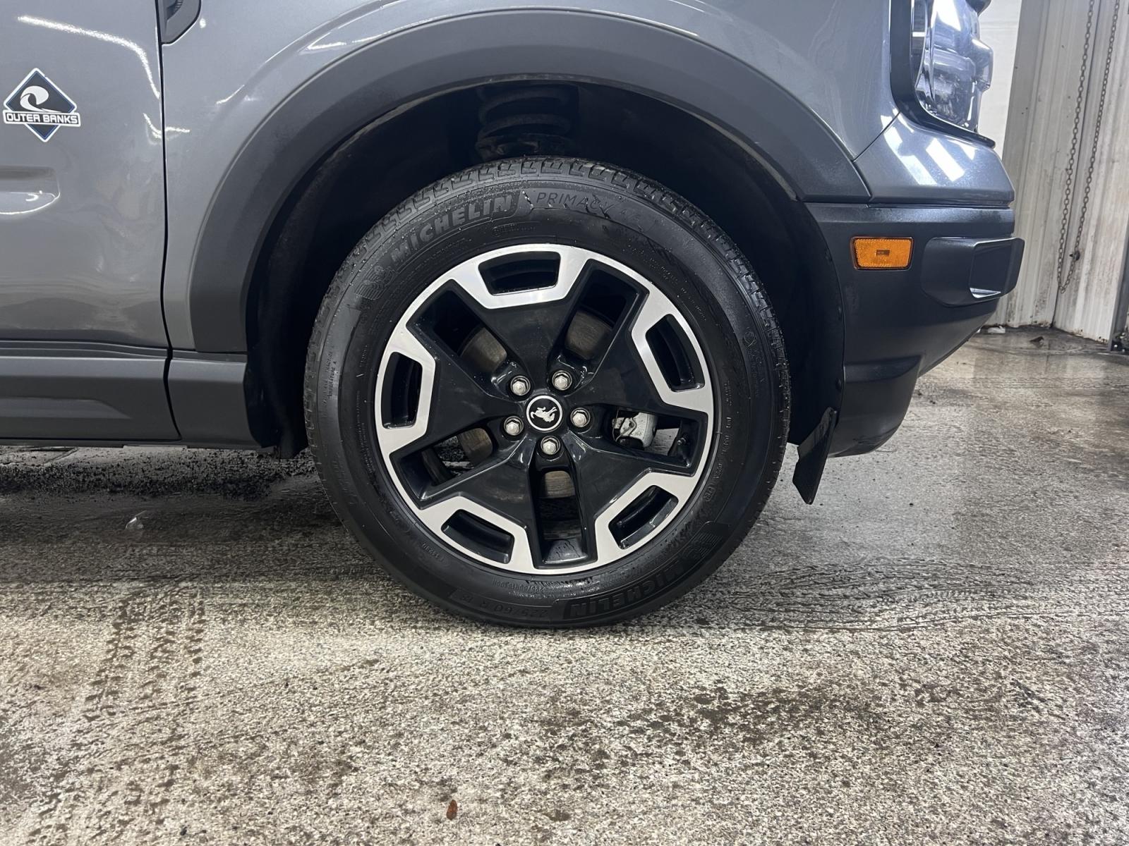 Image 3 Ford Bronco Outer Banks 2024