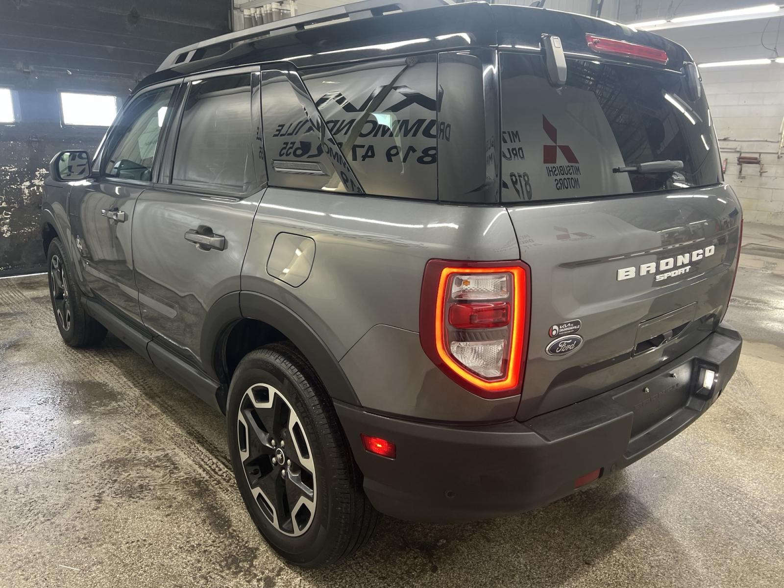 Image 8 Ford Bronco Outer Banks 2024