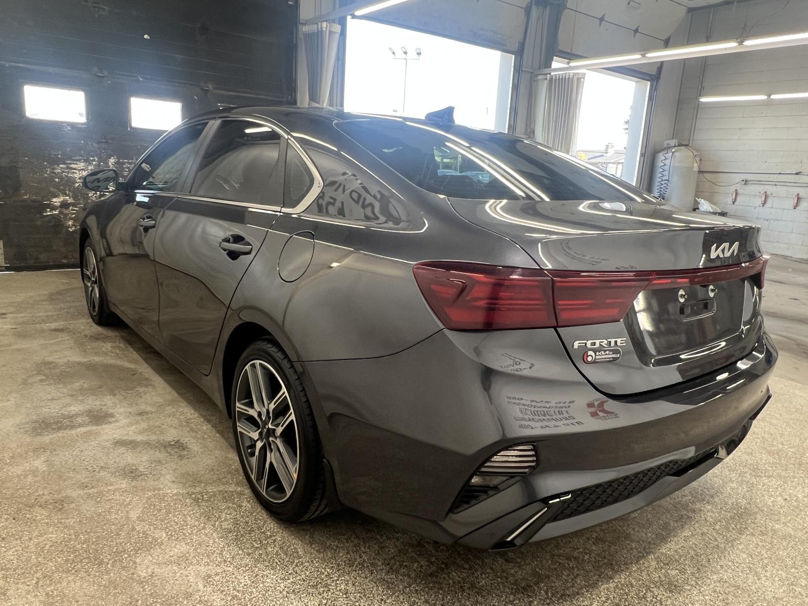 Kia Forte EX Plus 2023 — photo 7