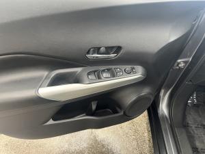 Miniature 16 Nissan Kicks SR 2018