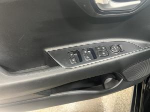 Miniature 14 Kia Rio LX Premium 2022