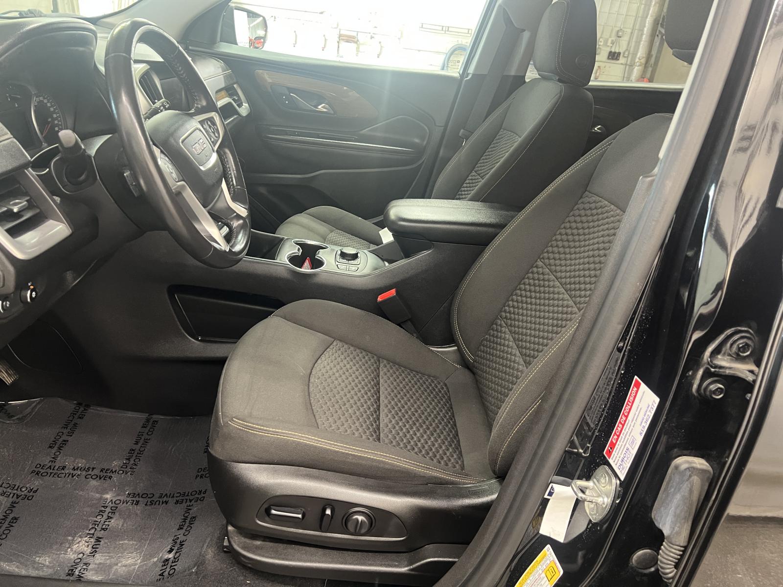 GMC Terrain SLE 2021 — photo 8