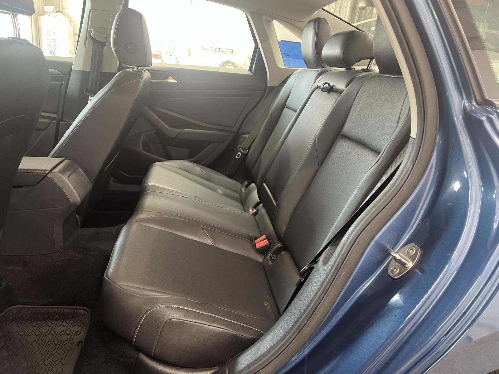 Volkswagen Jetta Highline 2019 — photo 8