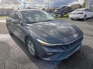 Miniature 8 Hyundai Elantra Essential 2024