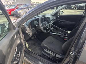 Miniature 10 Hyundai Elantra Essential 2024