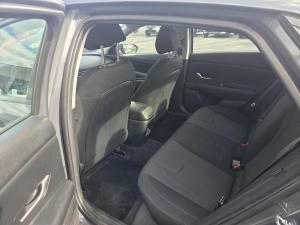Miniature 11 Hyundai Elantra Essential 2024