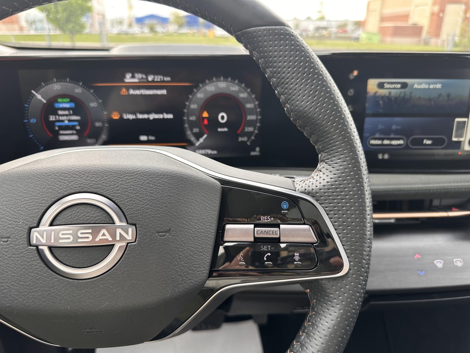 Nissan Ariya Platinum+ 2023 — photo 3