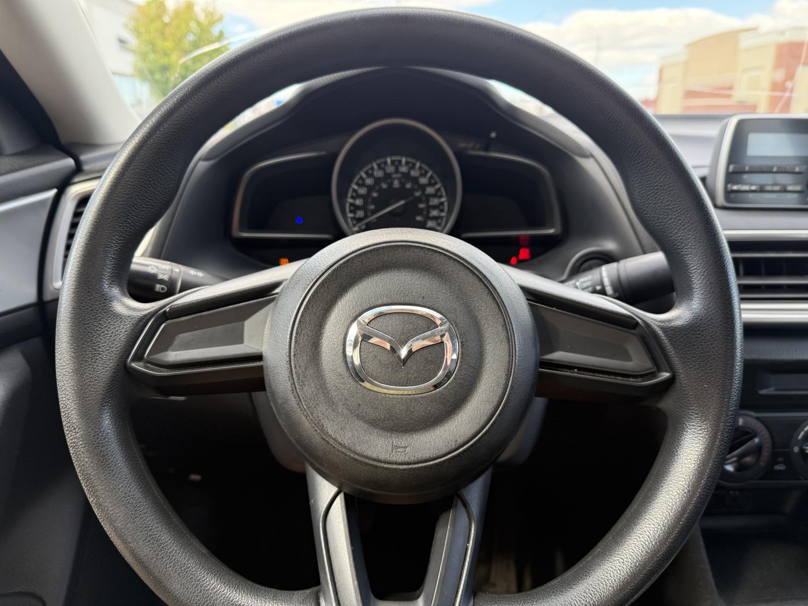 Image 10 Mazda Mazda3 GS 2017