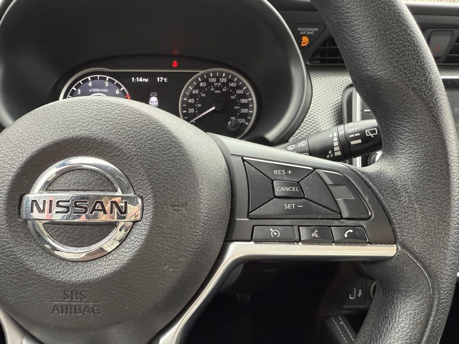 Image 14 Nissan Kicks SV 2019