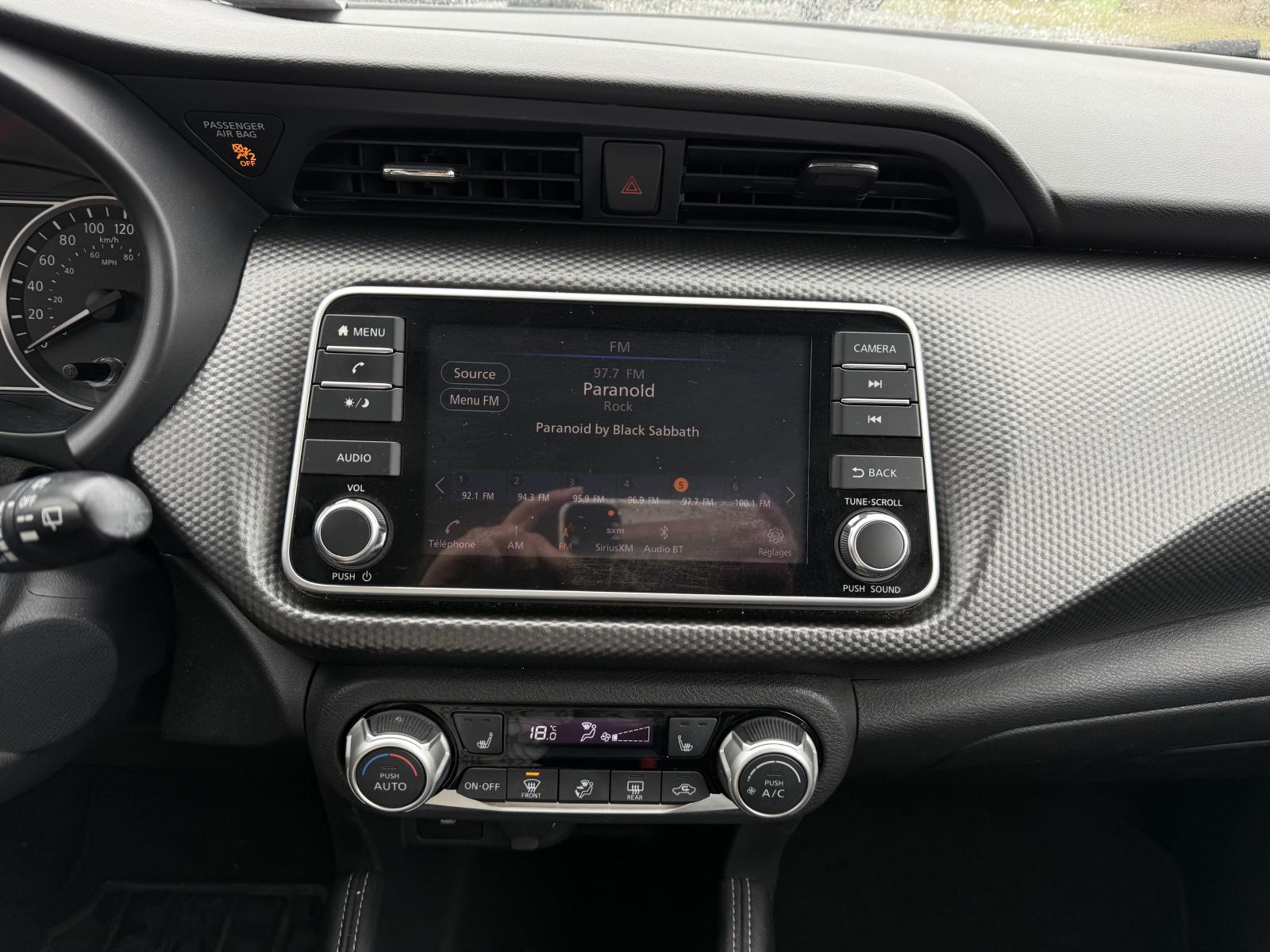 Image 18 Nissan Kicks SV 2019