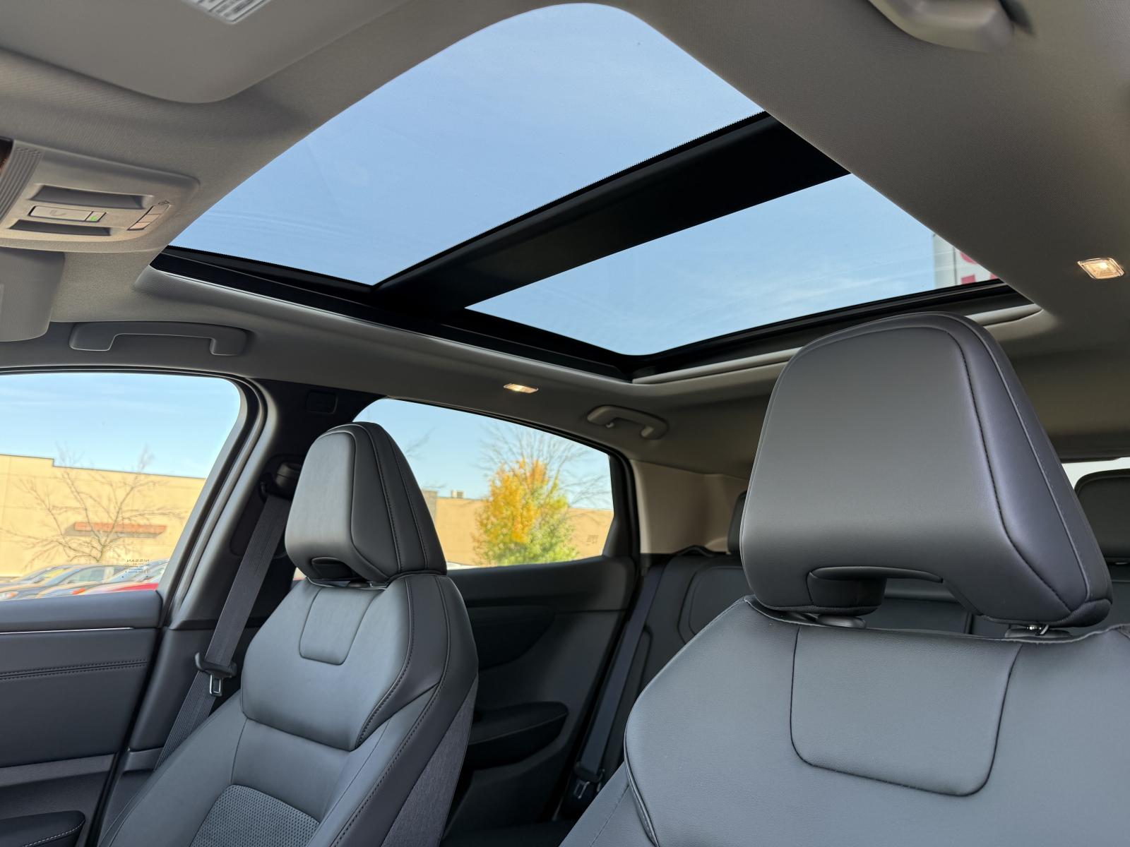 Image 22 Nissan Ariya Evolve 2025