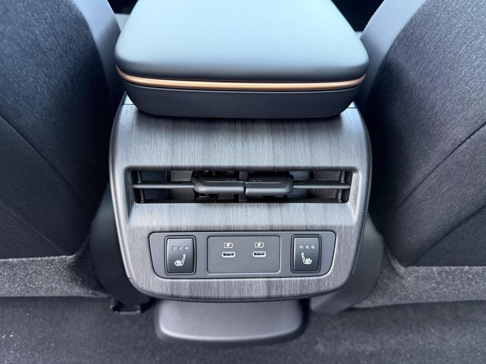 Image 24 Nissan Ariya Evolve 2025