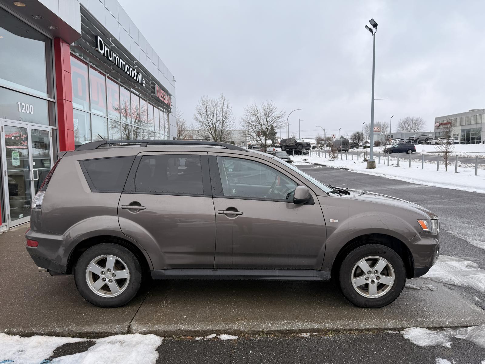 Image 10 Mitsubishi Outlander ES 2012