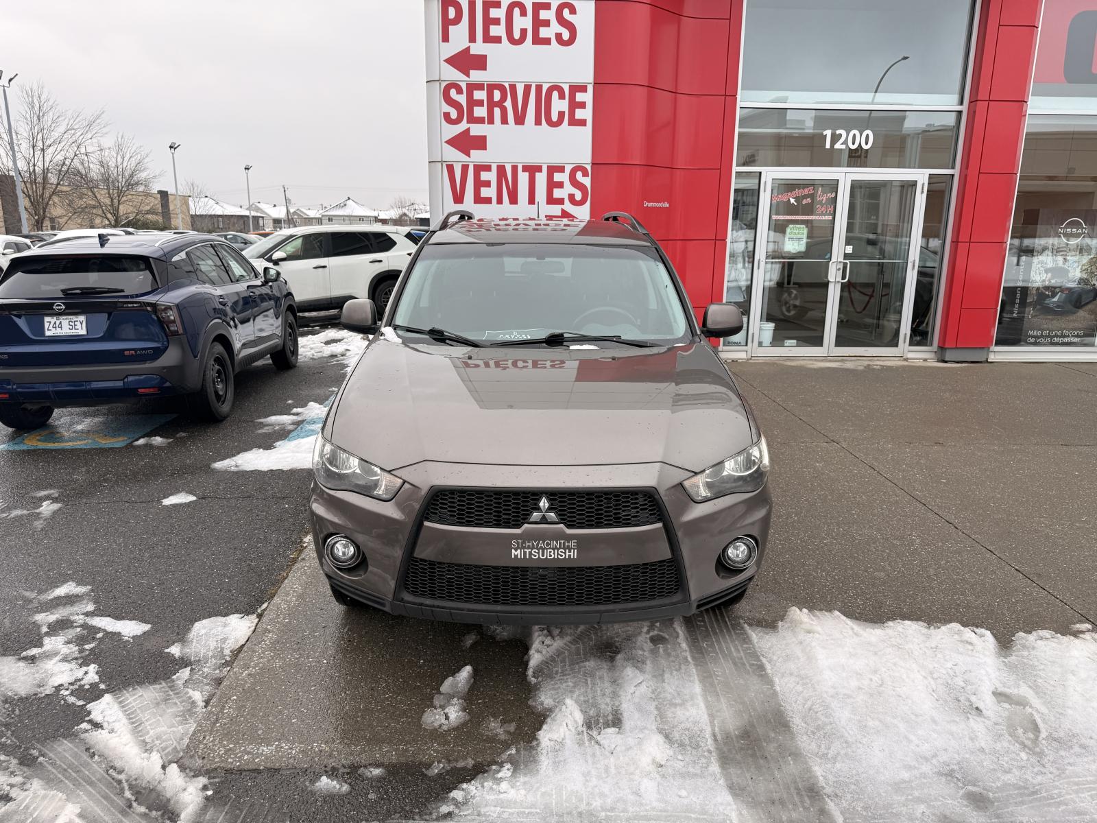 Image 3 Mitsubishi Outlander ES 2012