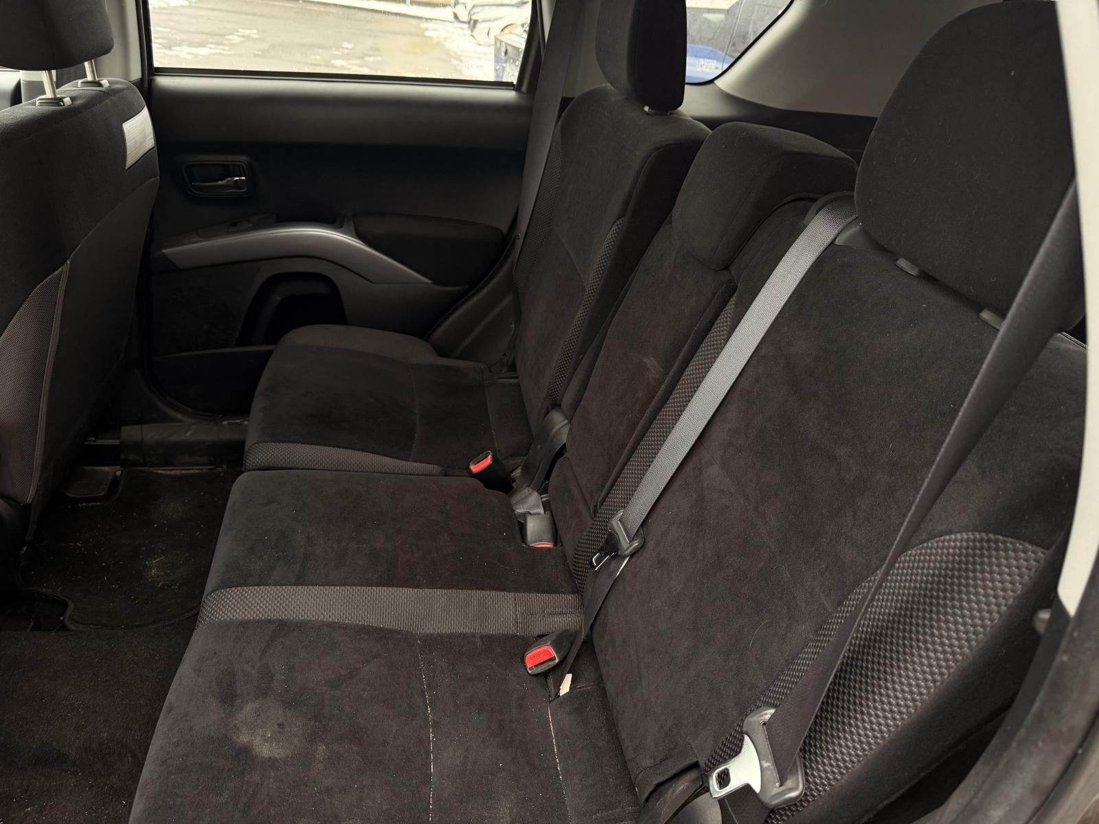 Image 19 Mitsubishi Outlander ES 2012