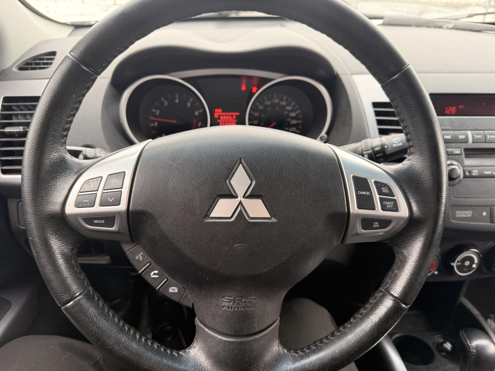 Image 12 Mitsubishi Outlander ES 2012
