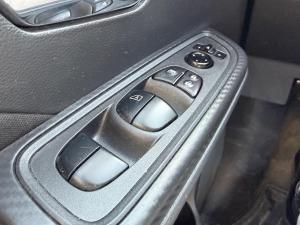Miniature 24 Nissan Versa SV 2022