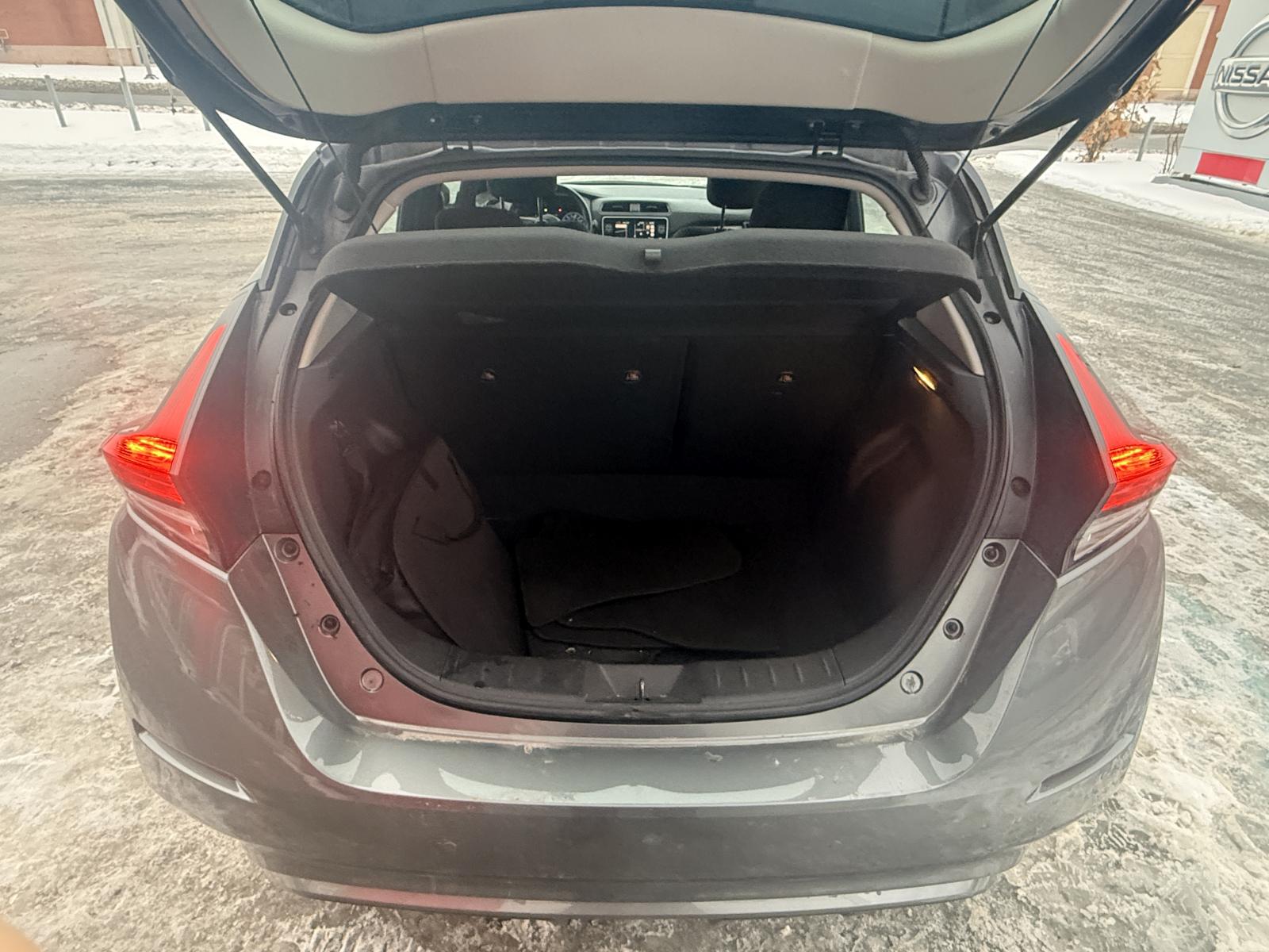 Image 7 Nissan Leaf SV Plus 2025