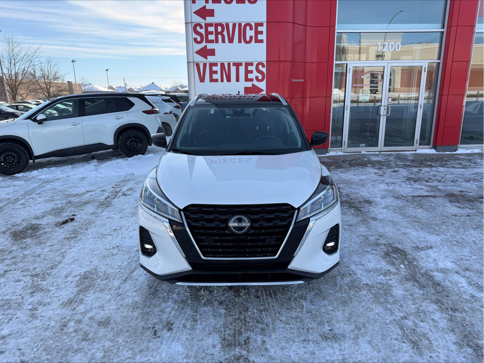 Nissan Kicks SV 2023 — photo 3