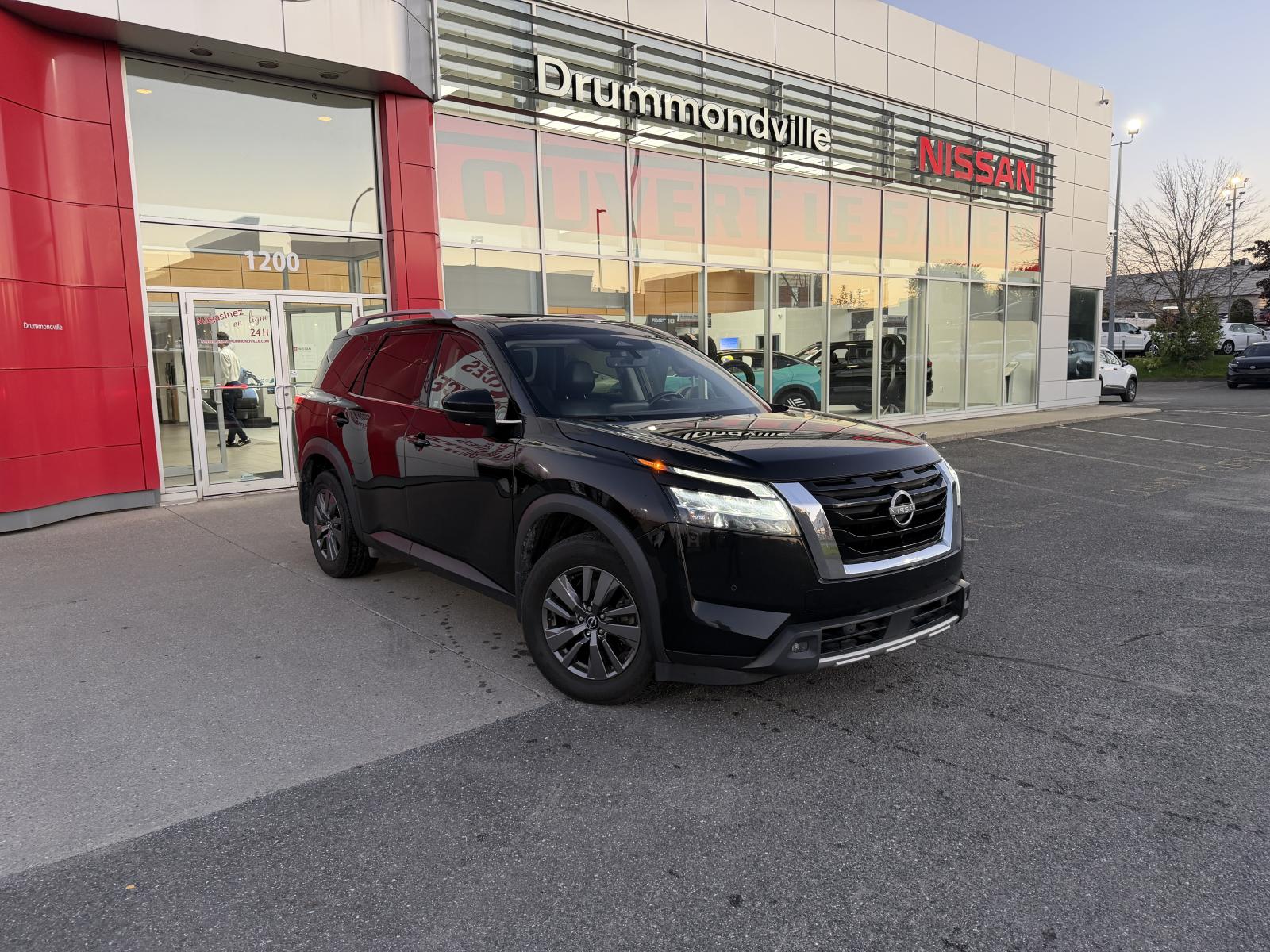 Nissan Pathfinder SL 2023