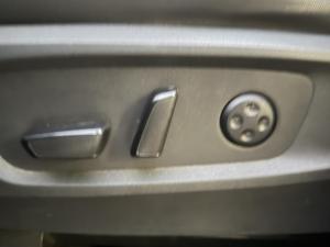 Miniature 24 Nissan Pathfinder SL 2023