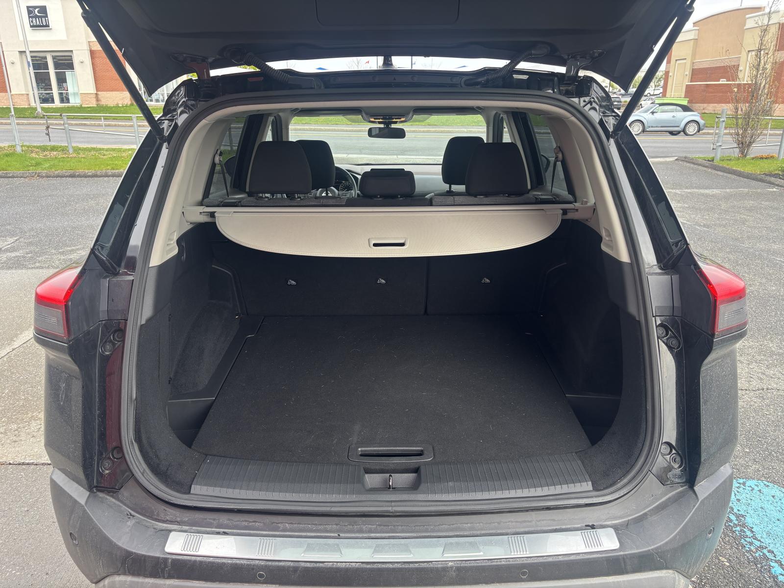 Nissan Rogue SV 2022 — photo 4