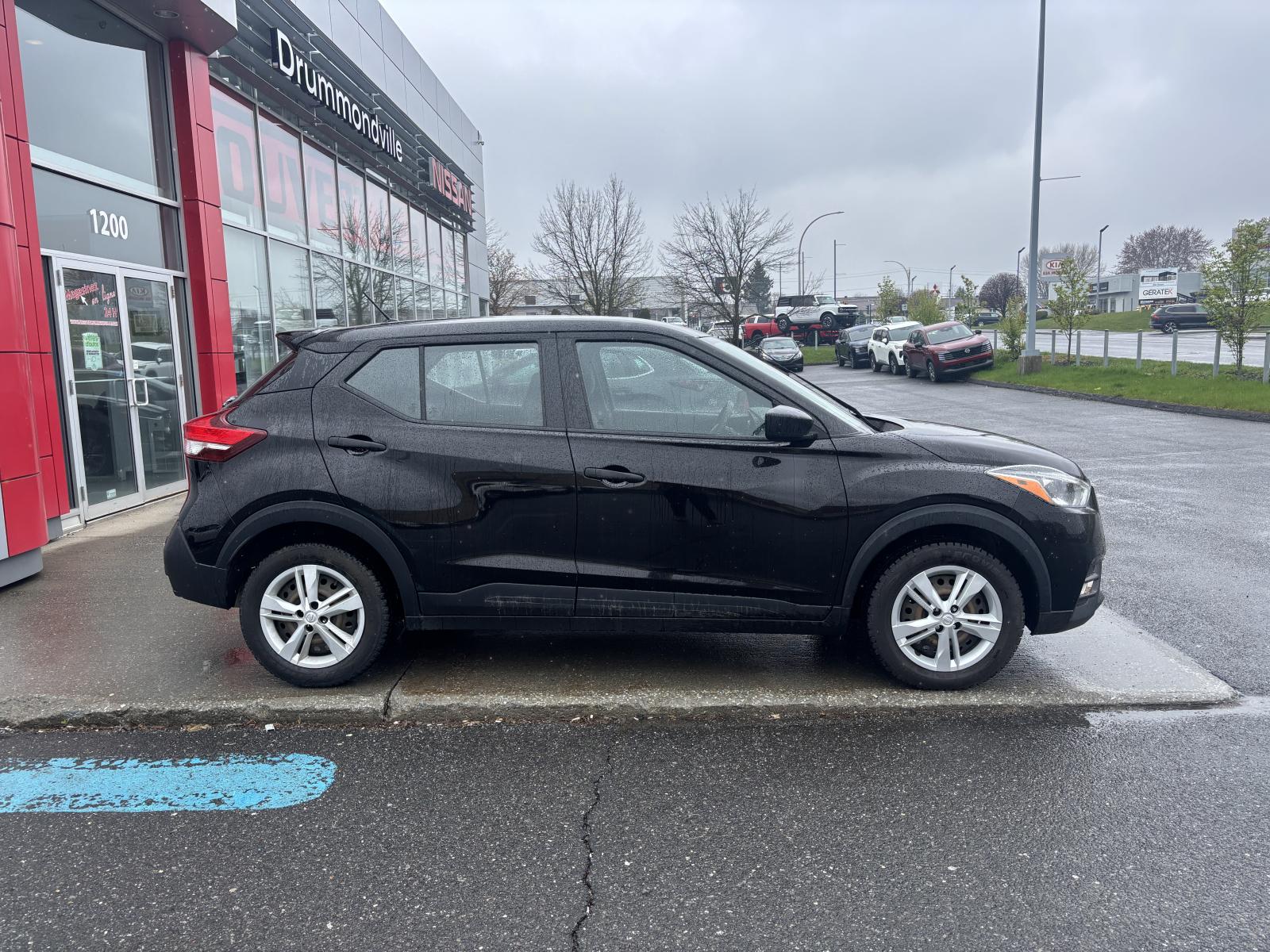 Nissan Kicks S 2020 — photo 3