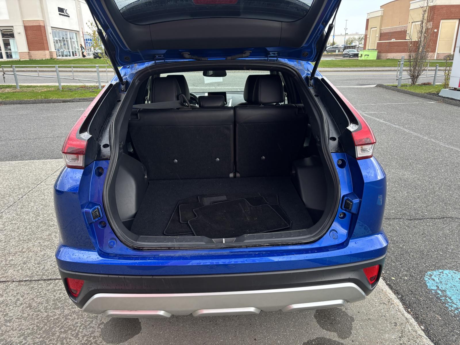 Mitsubishi Eclipse Cross Édition carbone S-AWC 2023 — photo 6