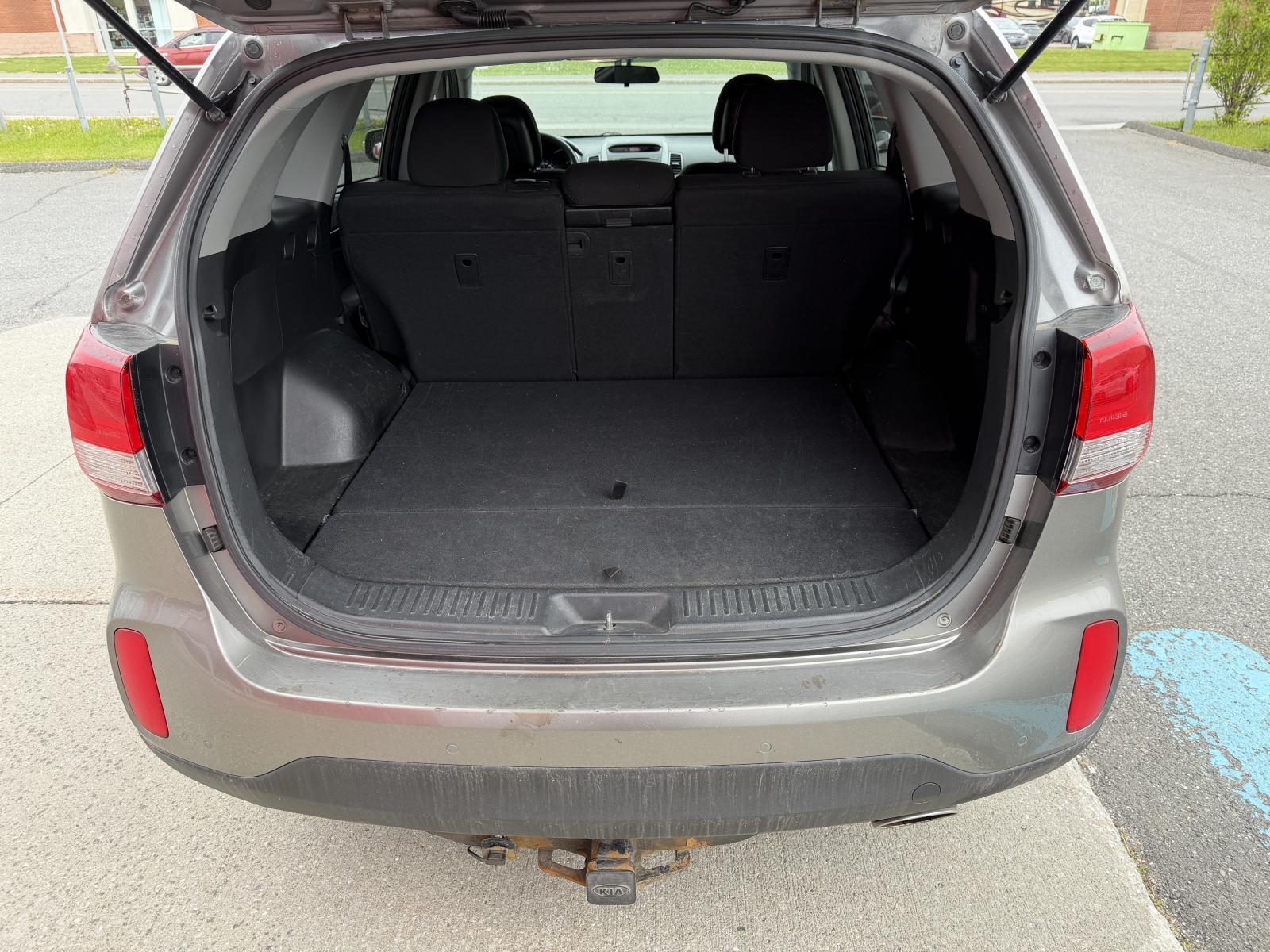 Kia Sorento LX 2015 — photo 6