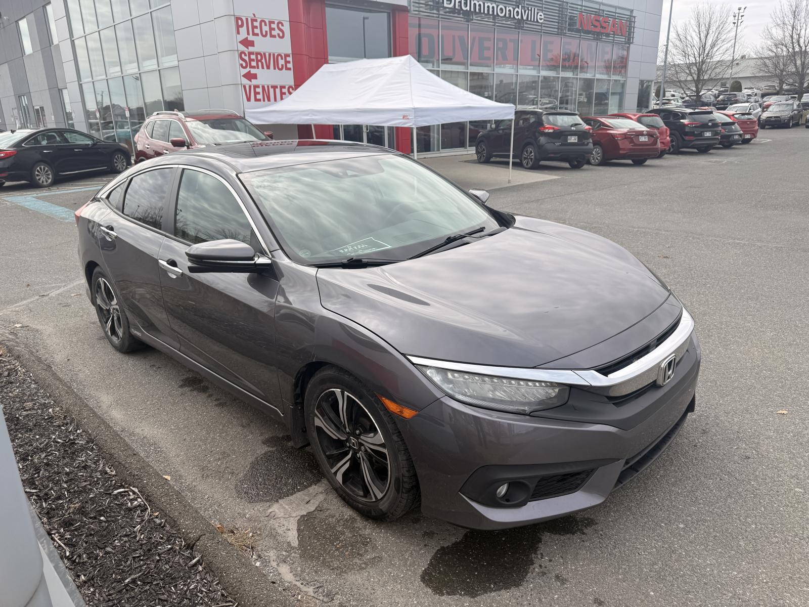 Honda Civic Touring 2016 — photo 4