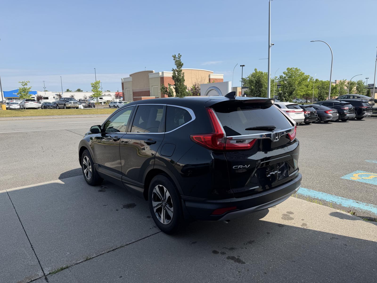 Honda CR-V LX 2019 — photo 7