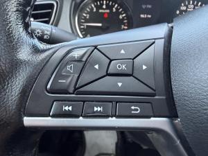 Miniature 14 Nissan Qashqai SV 2021