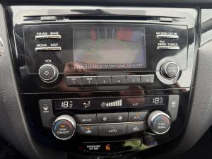 Miniature 16 Nissan Qashqai SV 2018