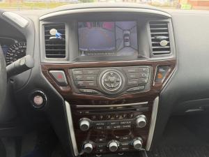 Miniature 16 Nissan Pathfinder Platinum 2013