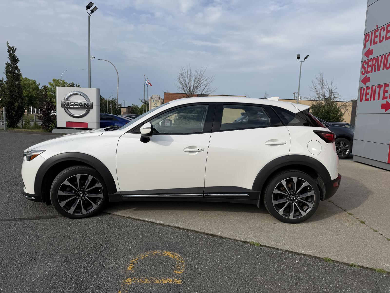 Mazda CX-3 GT 2019 — photo 8