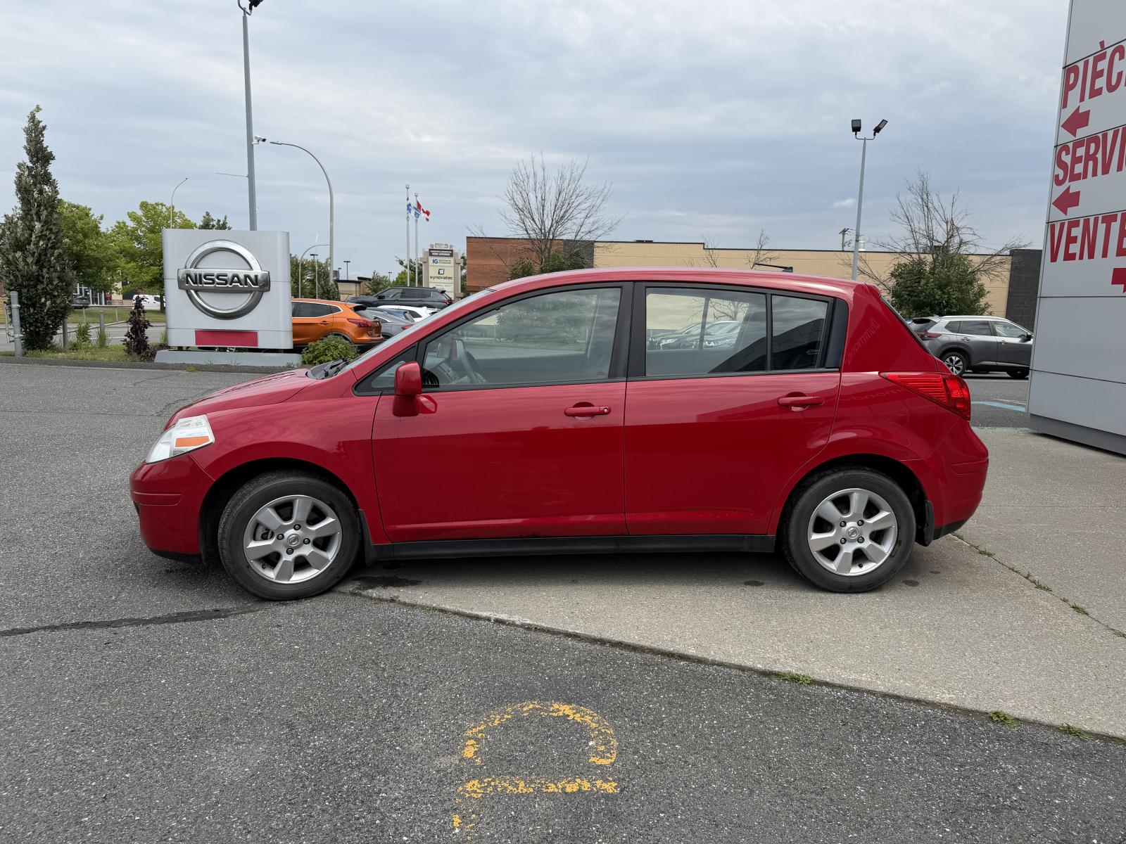 Nissan Versa SL 2012 — photo 7