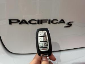 Miniature 27 Chrysler Pacifica Limited 2025