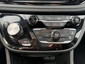 Miniature 16 Chrysler Pacifica Limited 2025