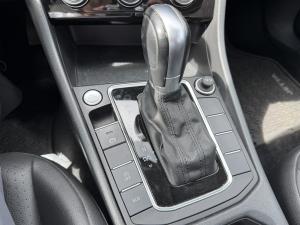 Miniature 18 Volkswagen Jetta Highline 2019