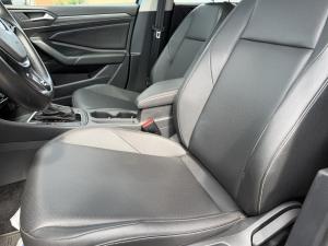 Miniature 23 Volkswagen Jetta Highline 2019