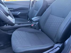 Miniature 21 Nissan Kicks Play SV 2025