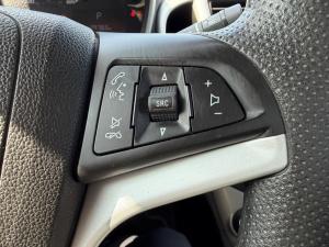 Miniature 12 Chevrolet Sonic LT 2018