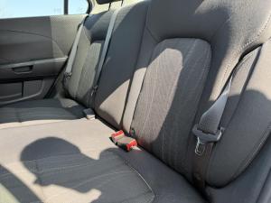 Miniature 22 Chevrolet Sonic LT 2018