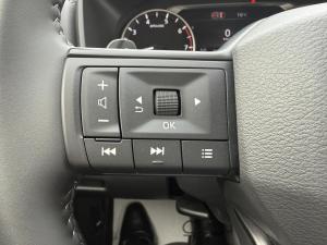 Thumbnail 13 Nissan Rogue S 2026