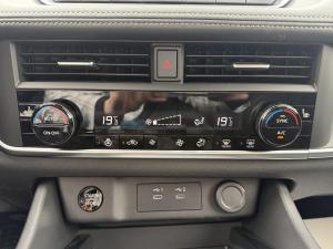 Thumbnail 16 Nissan Rogue S 2026